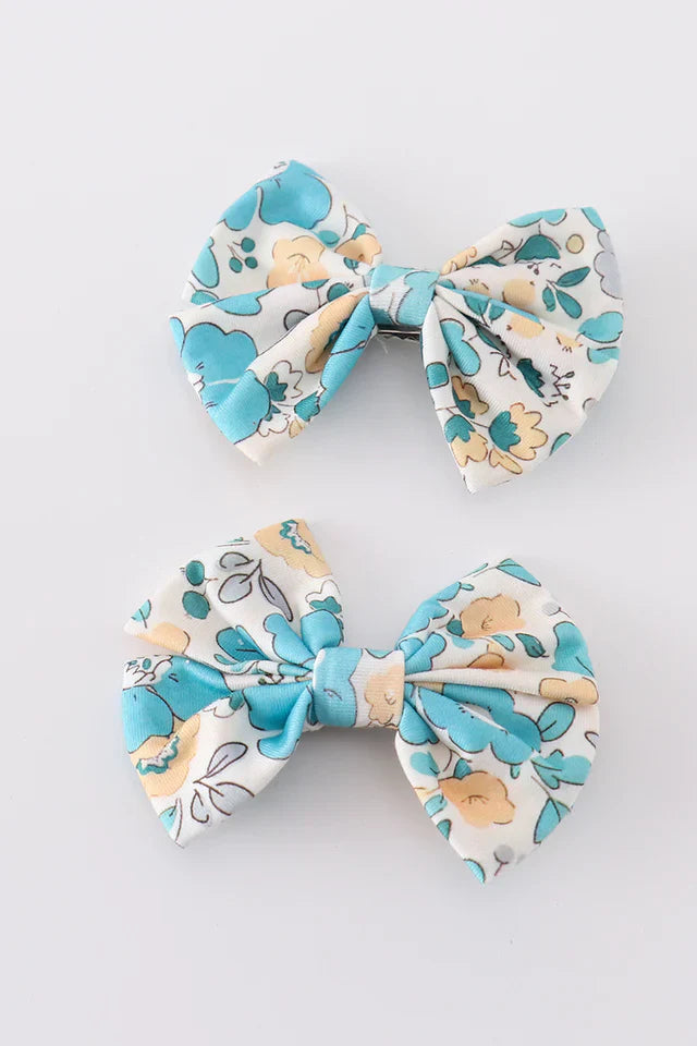 Blue aqua meadow girl piggie hair bow