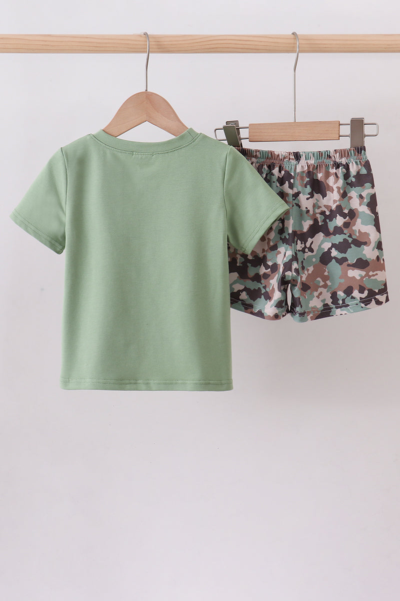 Green camouflage cross shorts set