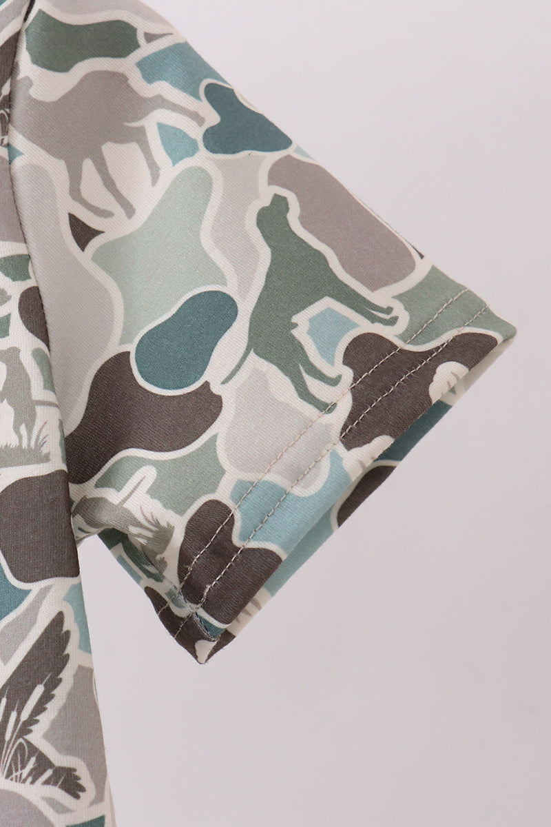 Camouflage duck print pocket top