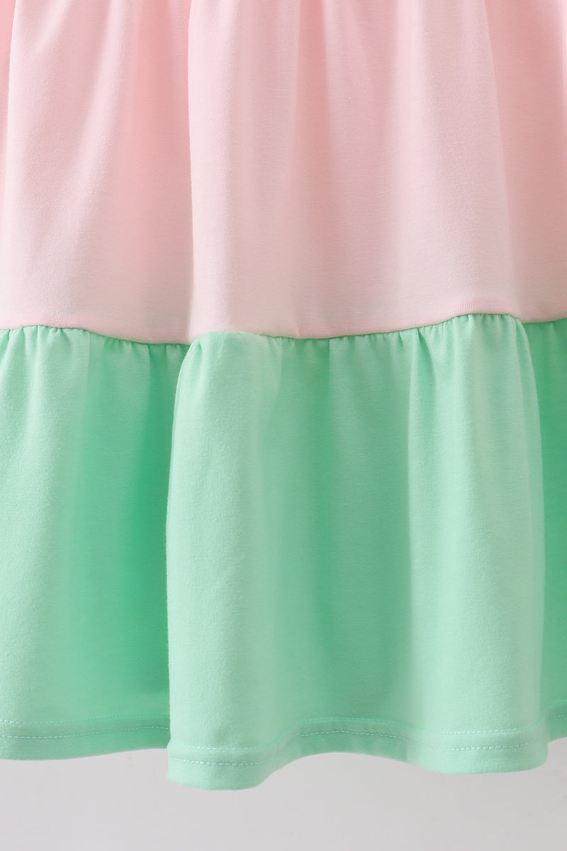 Color block tiered mini and mama dress