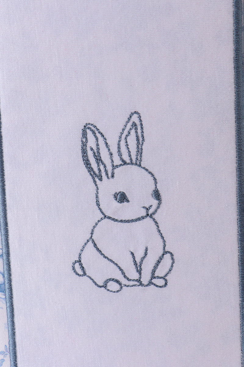 Blue bunny floral basket